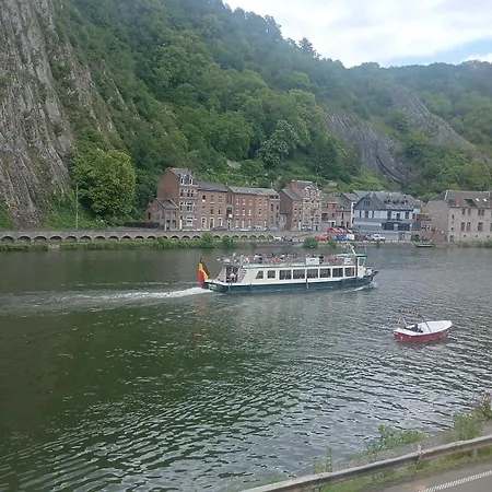 Avec Vue Sur Meuse A Apartament